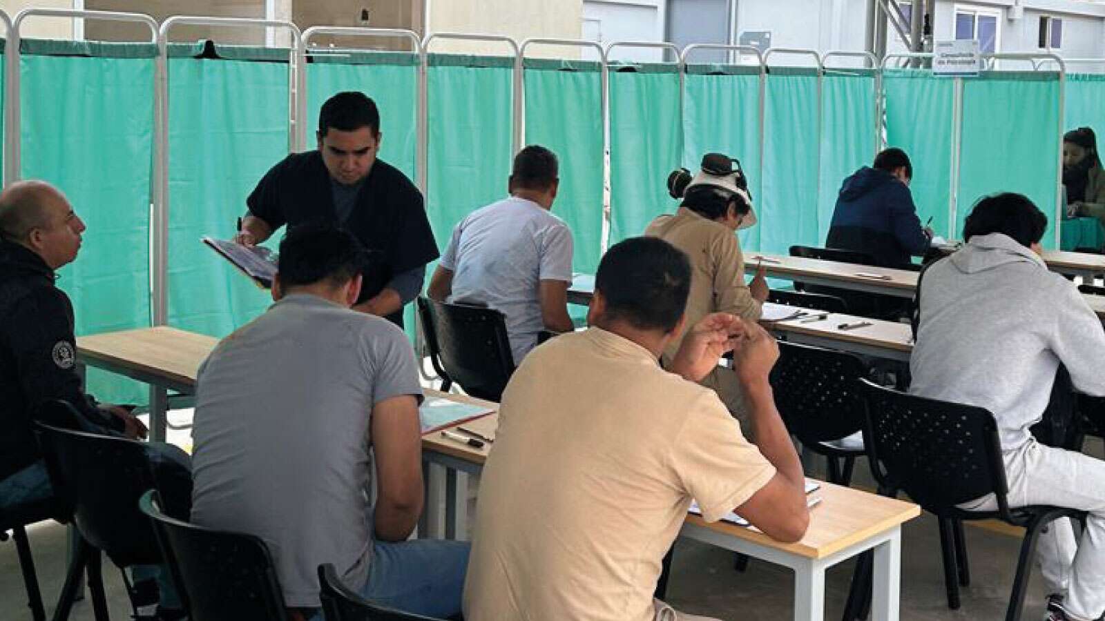 Foto-4 Healthy Living At Work: Occupational Health Examination And Vaccination